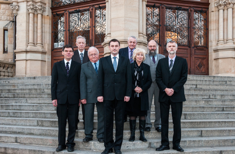 Vloni ocenění - první řada zleva - Dědek,Vydra,hejtman,Fürstová,Fürst ml., druhá řada zleva - Kovář, Weiss, Jaluška